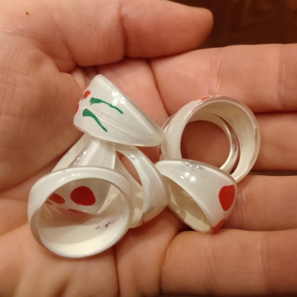 White Acrylic Rings